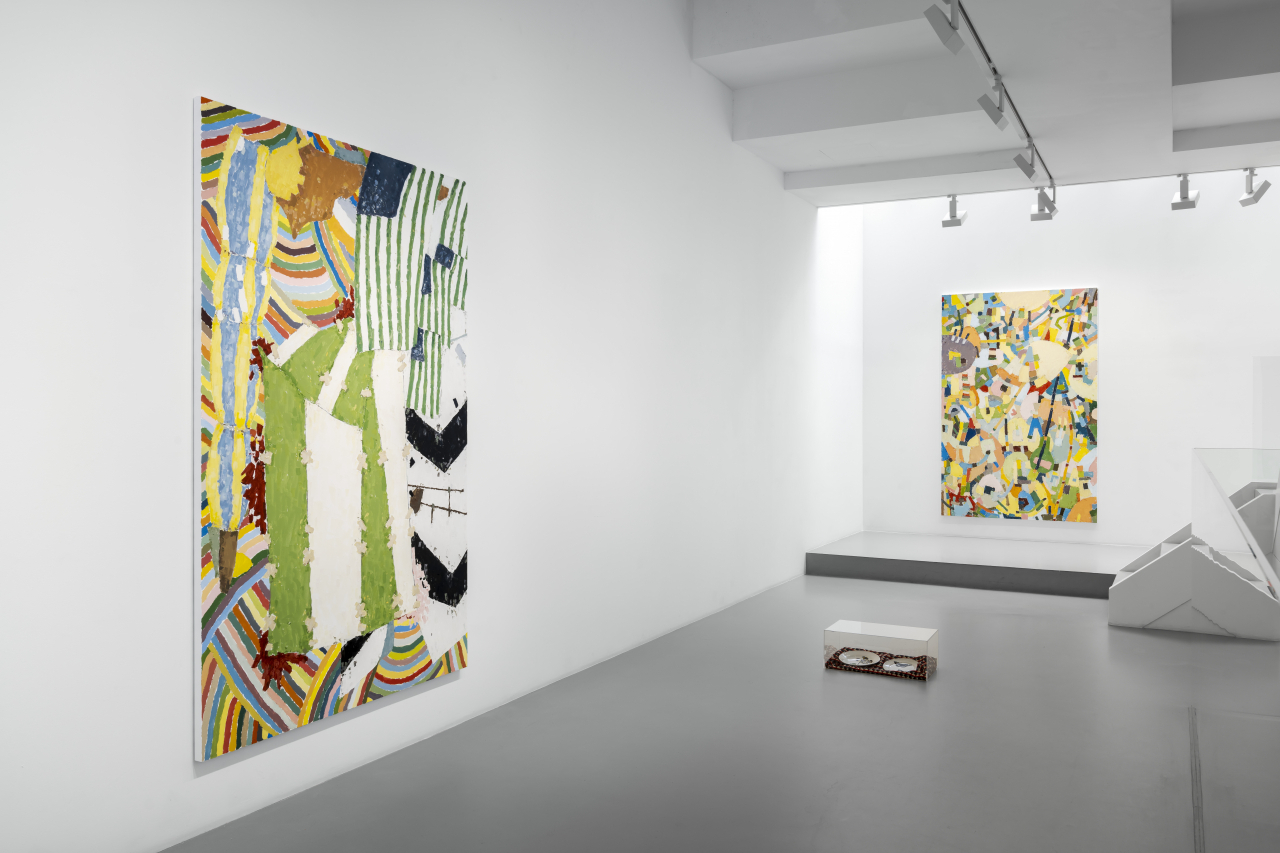 An installation view of "Double Gemini" at Gladstone in Seoul (Courtesy of the gallery)
