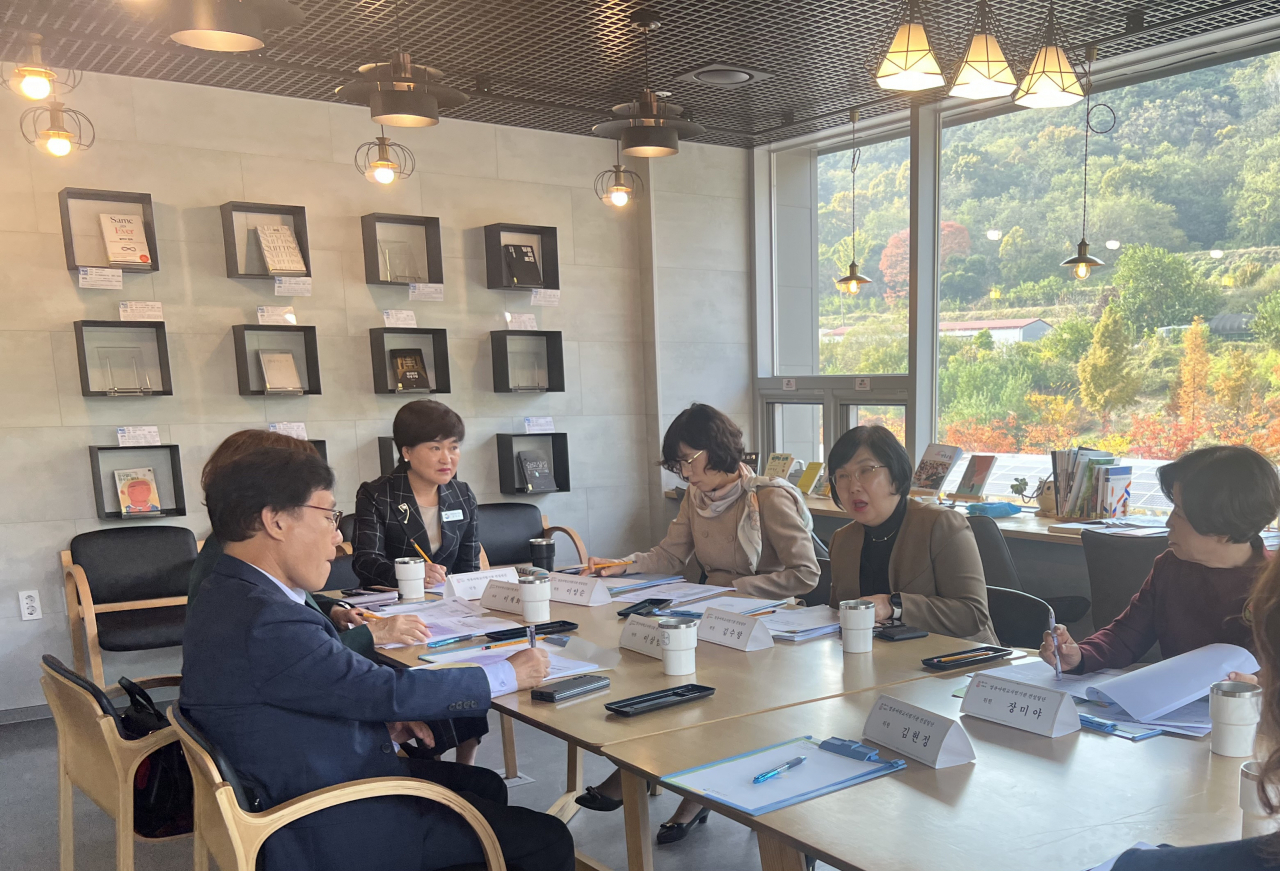 경북교육청 컨설팅단 협의회 모습.[경북교육청 제공]