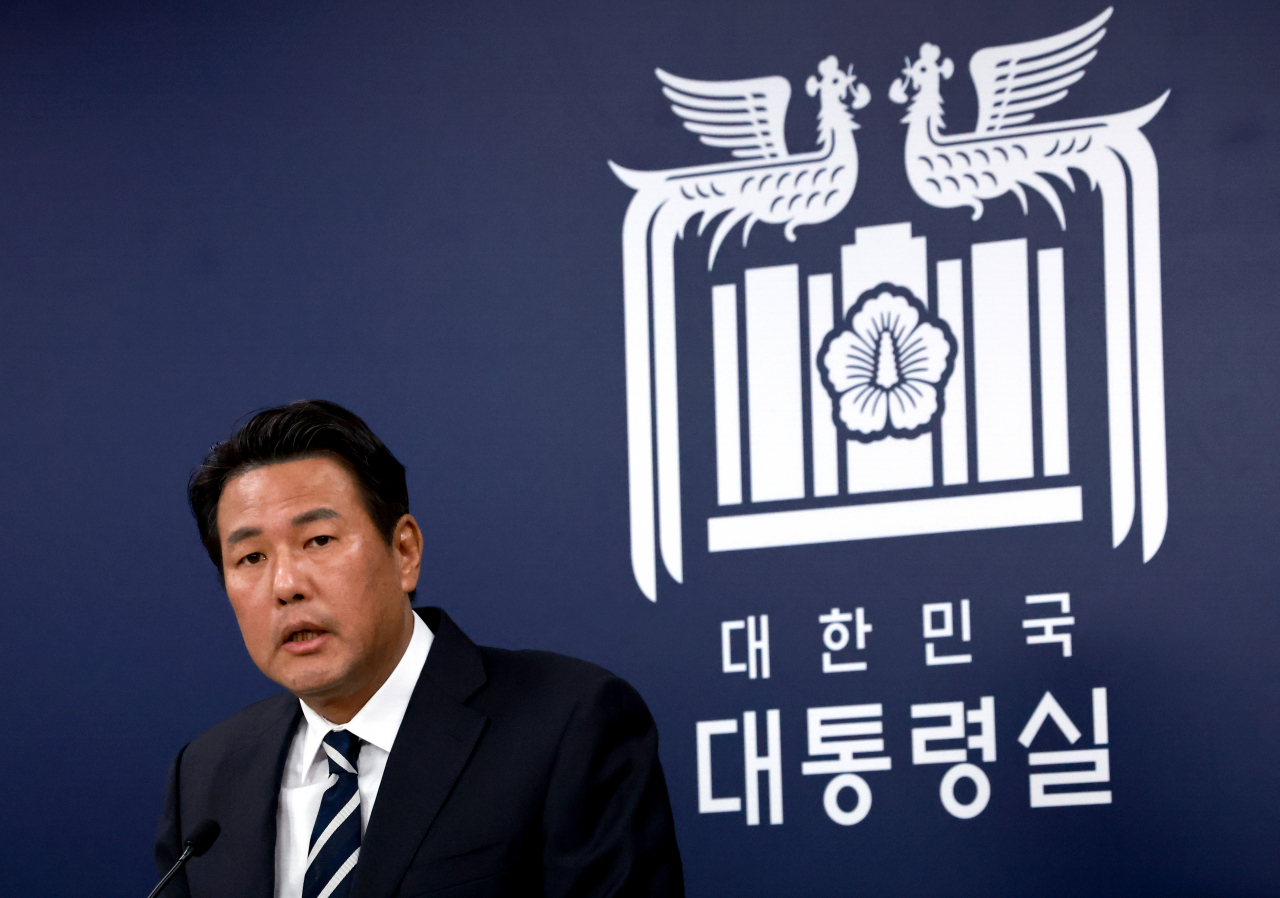 김태효 국가안보실 1차장이 6일 서울 용산 대통령실 청사에서 외교 안보 분야 성과 및 향후 추진 계획 브리핑을 하고 있다. [연합]