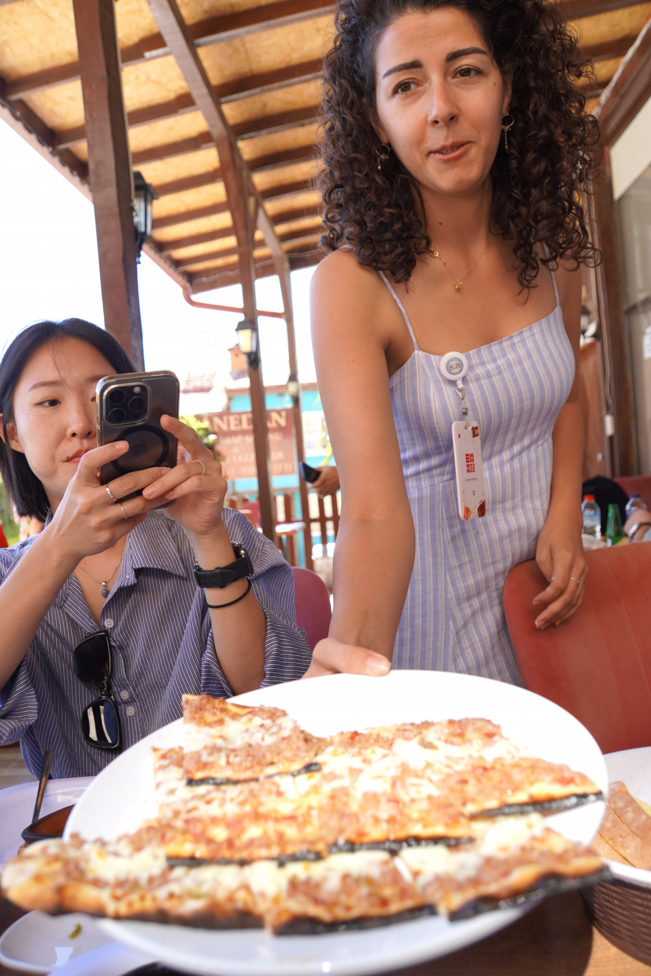 아나톨리아의 꽃 시브리히사르① “맛있어요? 내 남편” 사랑과 이야기 넘치는 마을[함영훈의 멋·맛·쉼]