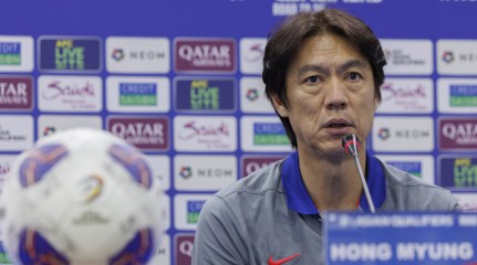 S. Korea coach not decided on Sonny's availability in World Cup qualifier vs. Kuwait