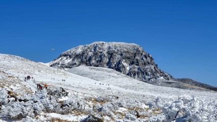 Hallasan to welcome visitors now without trail reservations