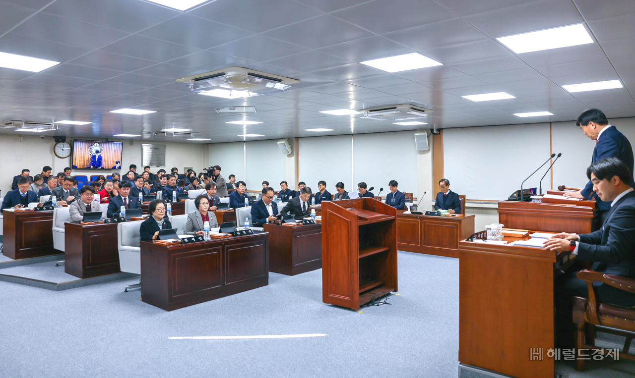 영주시 의회가 10일  10일 제288회 제2차 정례회 제2차 본회의를 열었다(영주시 의회 제공