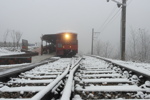 The railway-themed Choo Choo Park in Samcheok, Gangwon Province. (Korea Tourism Organization)
