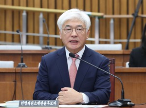 Constitutional Court nominees say Han qualified to confirm them