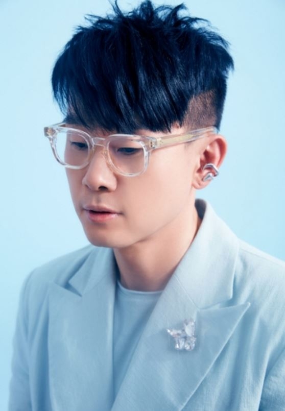 Lee Seung-hwan (Dream Factory Club)