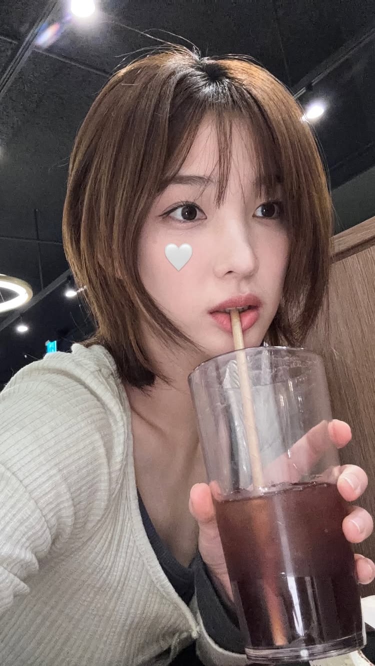 율희 인스타