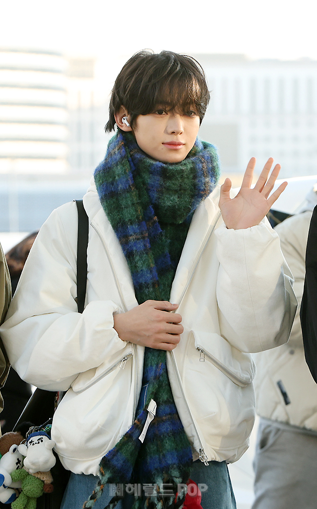 투어스 한진