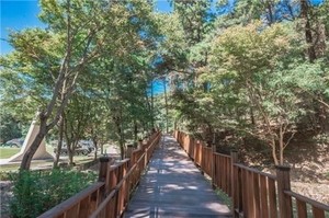 Looking for barrier-free forest trails in South Korea? Check this out.
