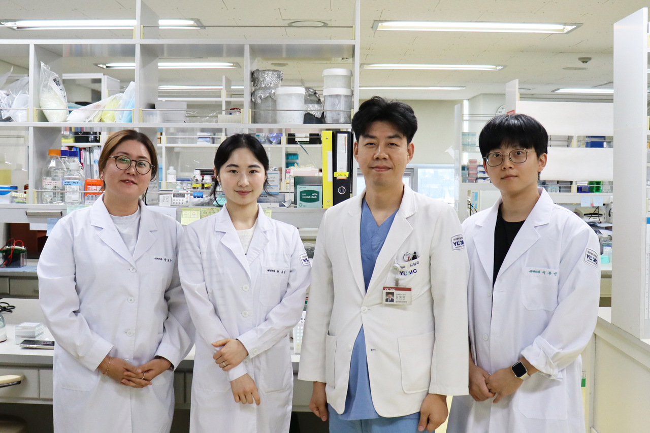 박보윤 박사(왼쪽부터), 권규리 연구원, 김일국 교수, 이상오 박사.[영남대 제공]