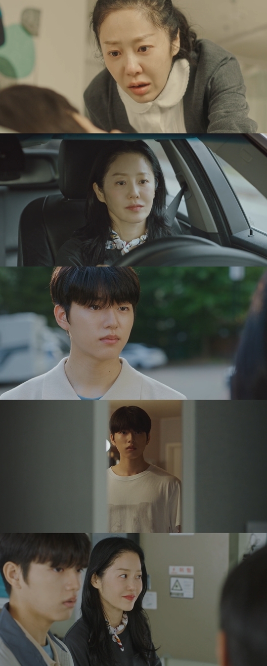 지니TV 오리지널·ENA ‘나미브’ 캡처