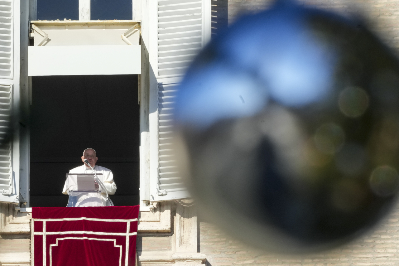 Pope Francis on Sunday sends his prayers to the victims of a plane crash in South Korea that claimed the lives of 179 people. (AP)