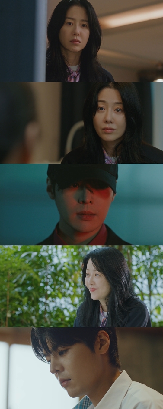 지니TV 오리지널·ENA ‘나미브’ 캡처