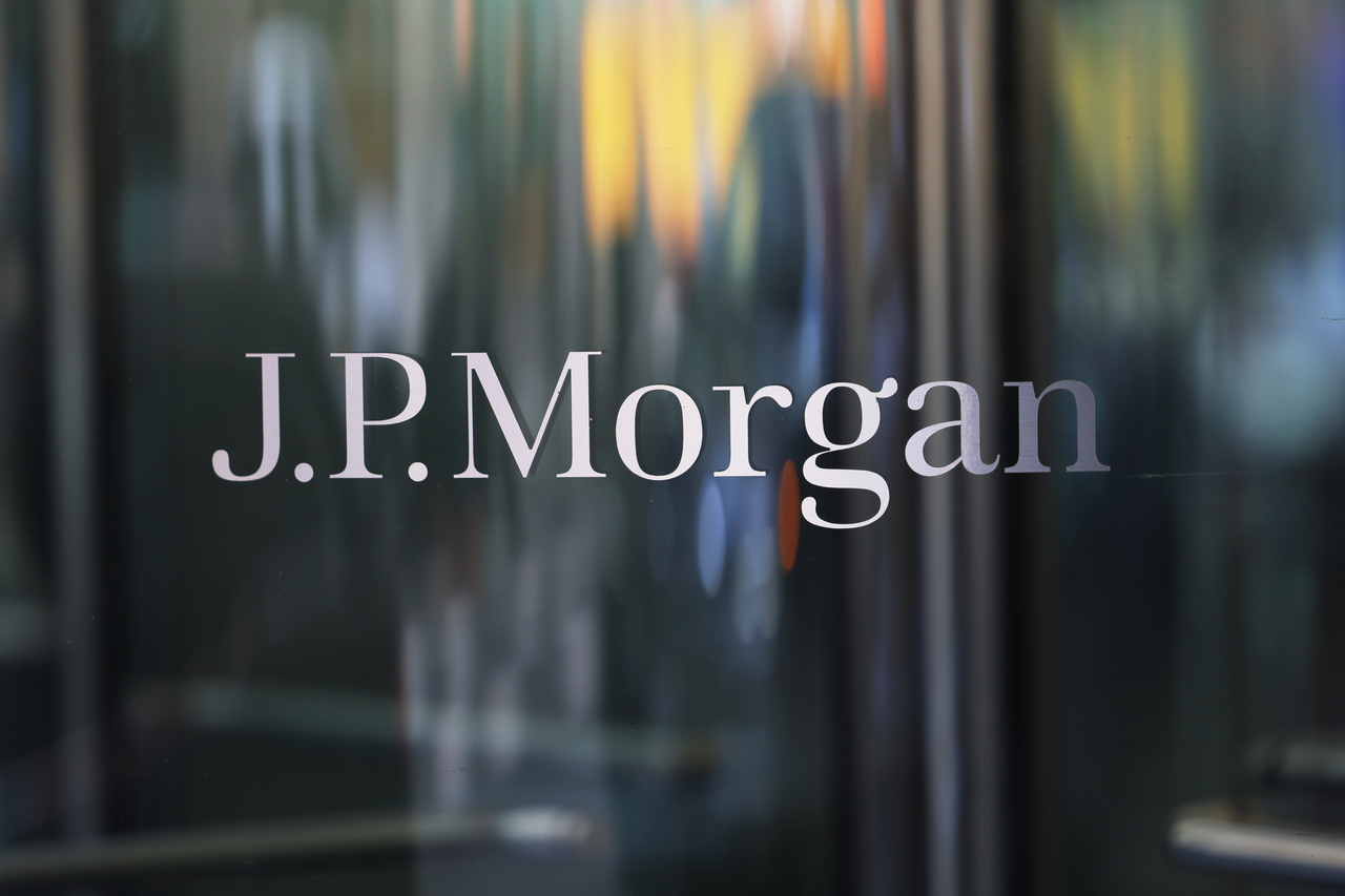 The JPMorgan Chase logo is seen at their headquarters building on May 26, 2023 in New York City. (Getty Images)