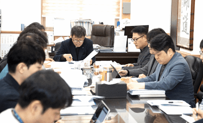 2025년 주요 업무 시행계획 보고회 개최 모습(울릉군 제공)