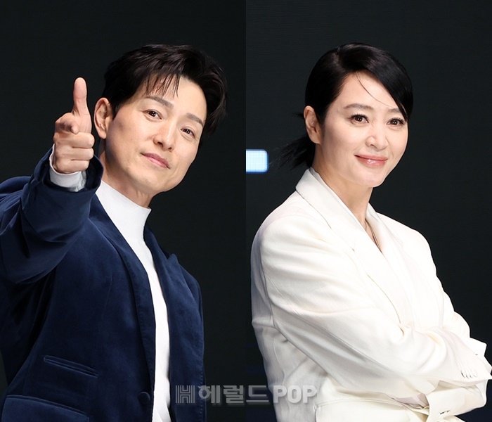 정성일, 김혜수/사진=민선유 기자