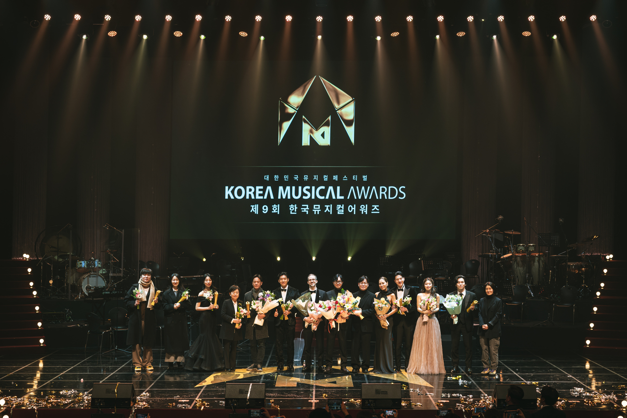 Winners of the 9th Korea Musical Awards pose for photos during a ceremony held at the Universal Arts Center in Gwangjin-gu, Seoul, Monday. (The Korea Musical Association)