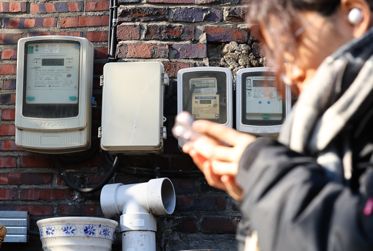 This file photo taken Dec. 23, 2024, shows electric meters installed at a residential area in Seoul. (Yonhap)