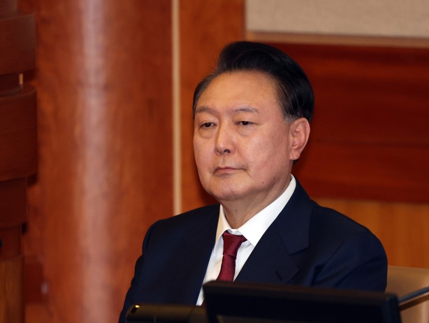 President Yoon Suk Yeol attends the fourth hearing of his impeachment trial at the Constitutional Court on Jan. 23. (Yonhap)