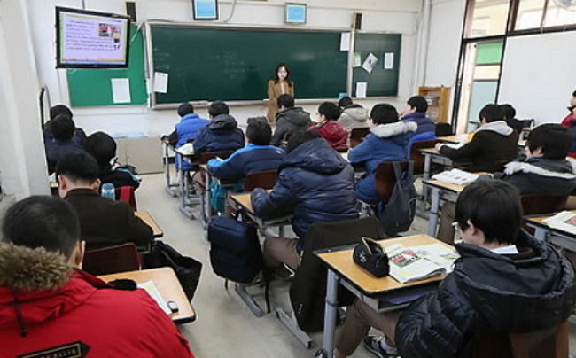 2025학년도 서울 지역 중학교 신입생이 작년보다 소폭 증가한 것으로 나타났다. [헤럴드DB]