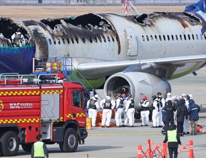 Joint inspection begins of fire-ravaged Air Busan plane