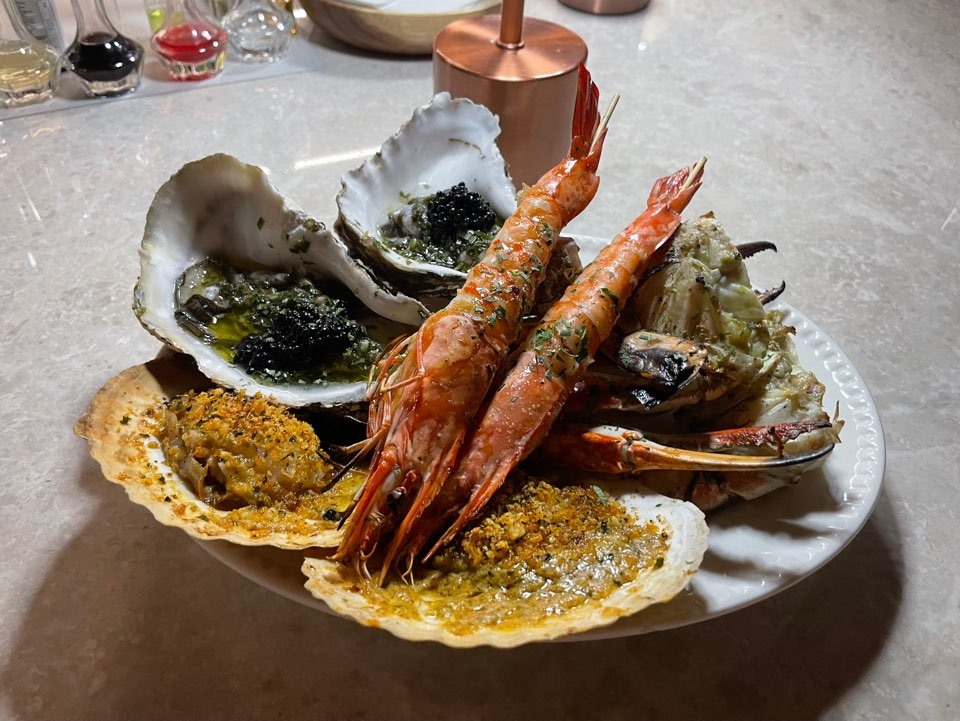 Seafood Platter at Blue by. Filleter (Hong Yoo/ The Korea Herald)