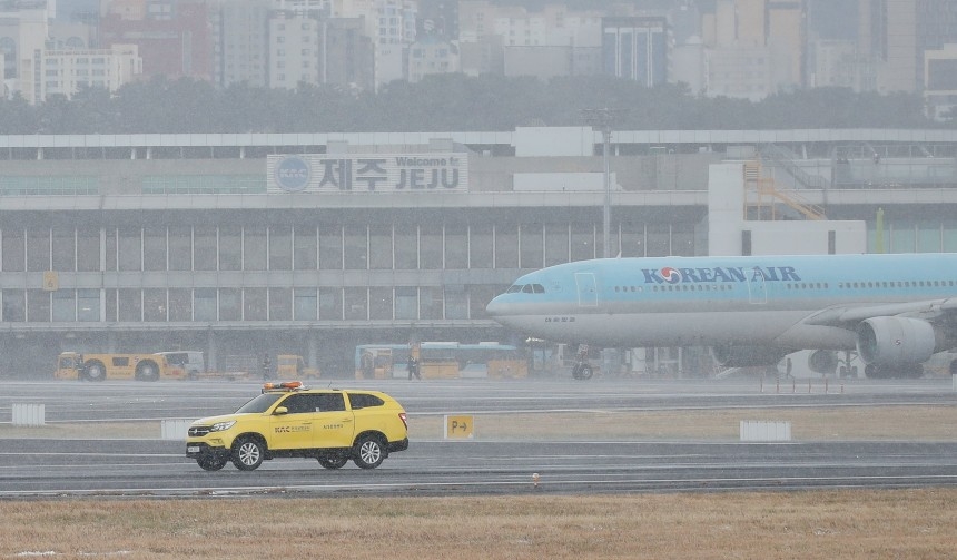 Korean Air at Jeju International Airport (Newsis)