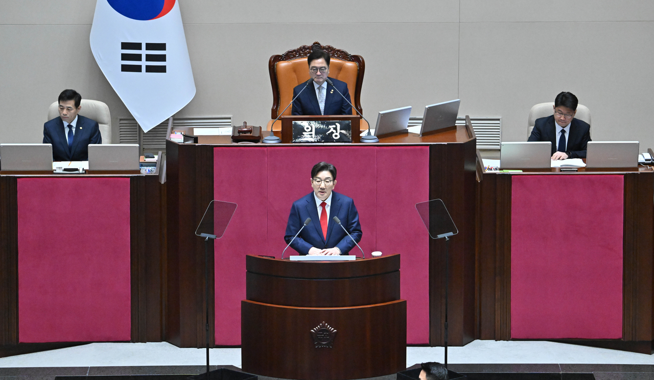 권성동 국민의힘 원내대표가 11일 오전 서울 여의도 국회에서 열린 제422회 국회 (임시회) 3차 본회의에서 교섭단체 대표연설을 하고 있다. 임세준 기자