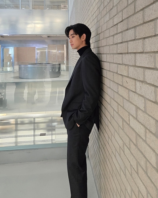 사진=김수현 채널