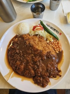 Old-style donkaseu, birthday book and temple of sound