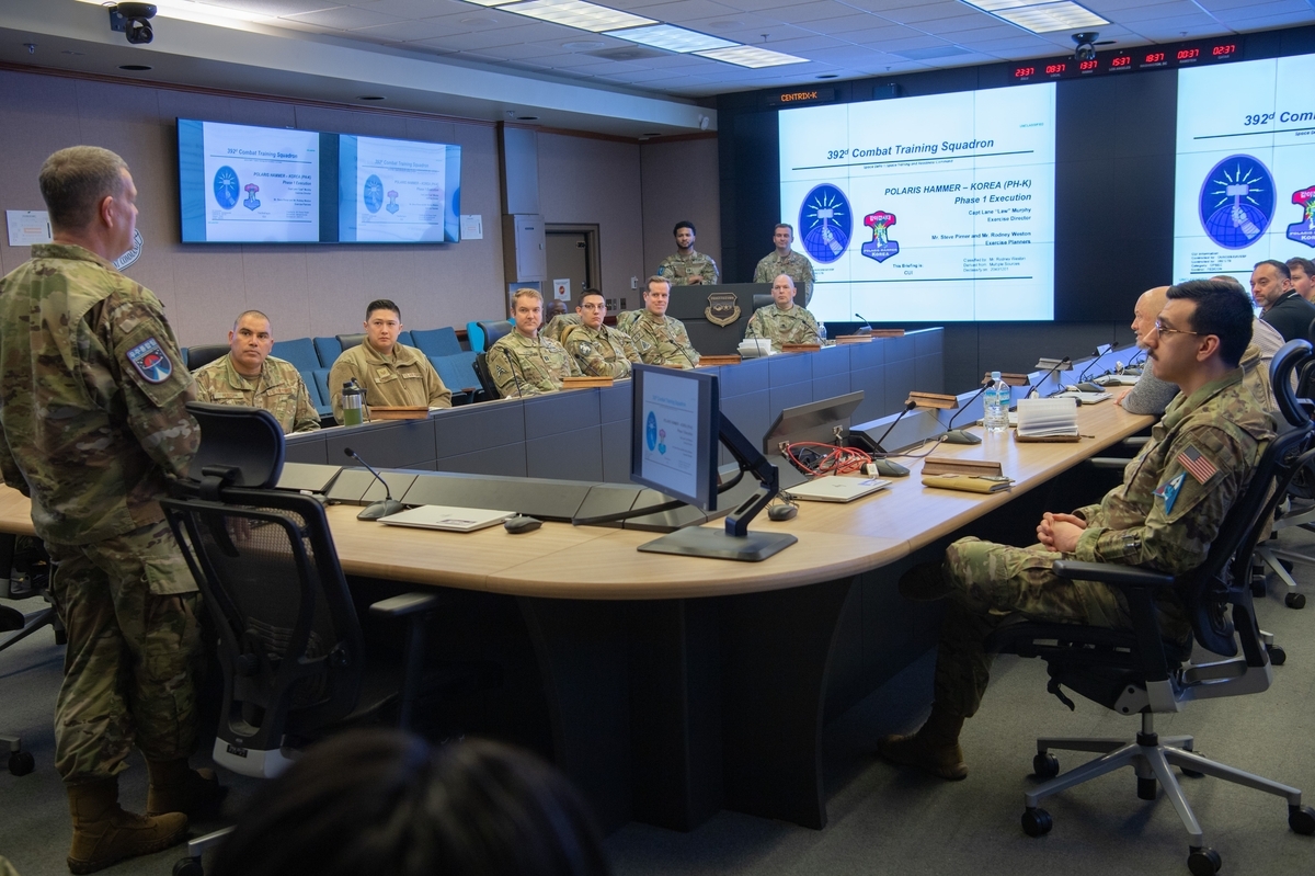 This file photo shows the Polaris Hammer exercise taking place at Osan Air Base in Pyeongtaek, 60 kilometers south of Seoul, on Jan. 21. (US Air Force)