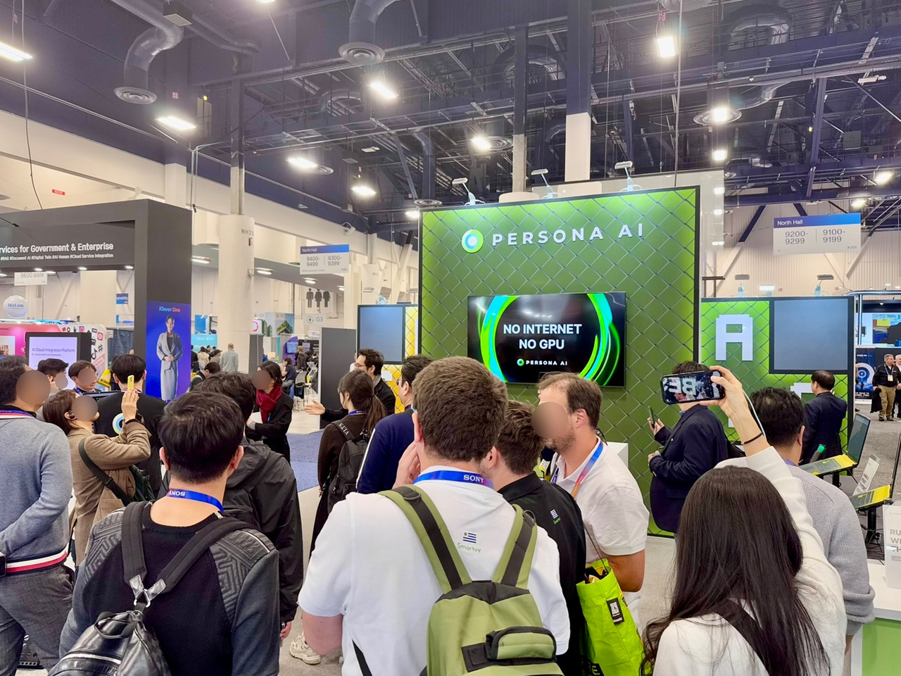 CES 2025에서 온디바이스 AI 체험으로 북적이는 페르소나AI 부스. /사진제공=페르소나AI