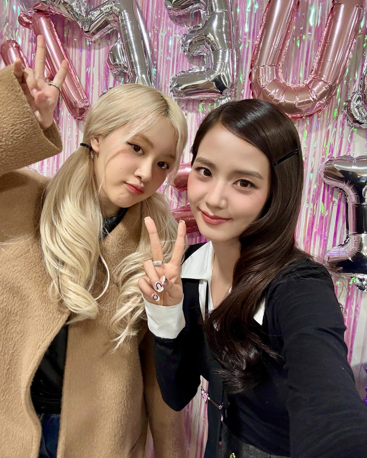 사진=지수 SNS