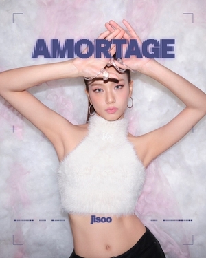 BLACKPINK JISOOジス AMORTAGE CROP TSHIRT JISOO - Crop T-Shirt [AMORTAGE Official MD] - K PLACE