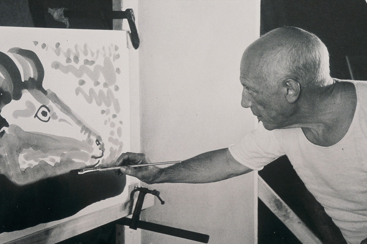 A scene from "The Mystery of Picasso" featuring Pablo Picasso (MMCA)