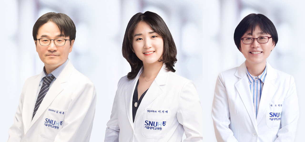 [사진 왼쪽부터] 영상의학과 김지훈·이지예 교수, 내분비대사내과 박영주 교수