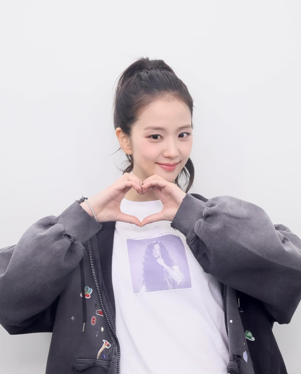 사진=지수 SNS