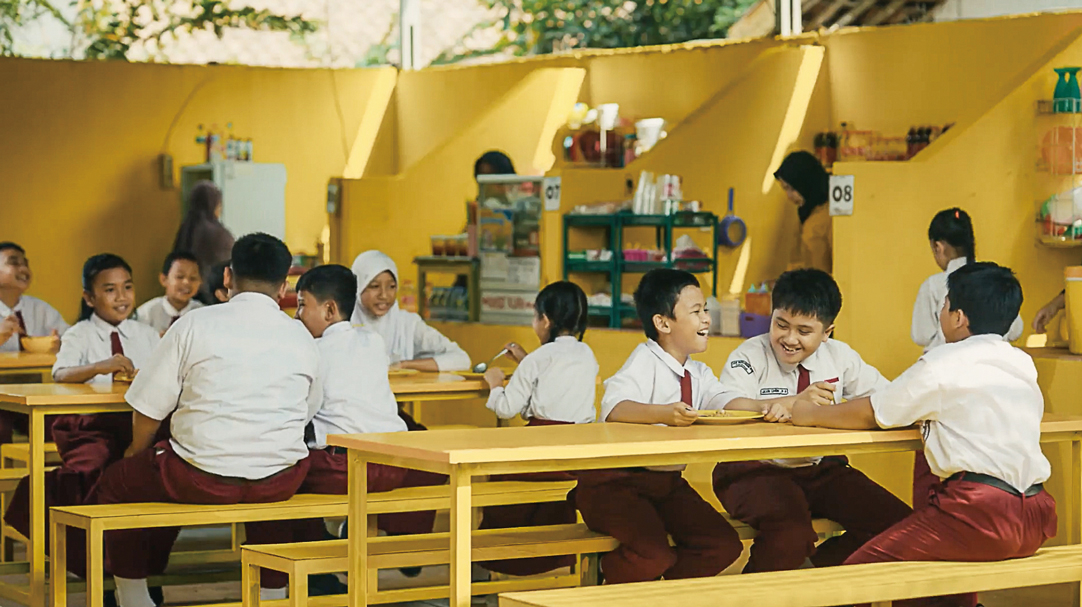 Innocean Indonesia's  "Yellow Canteen" campaign for Delux (Innocean)