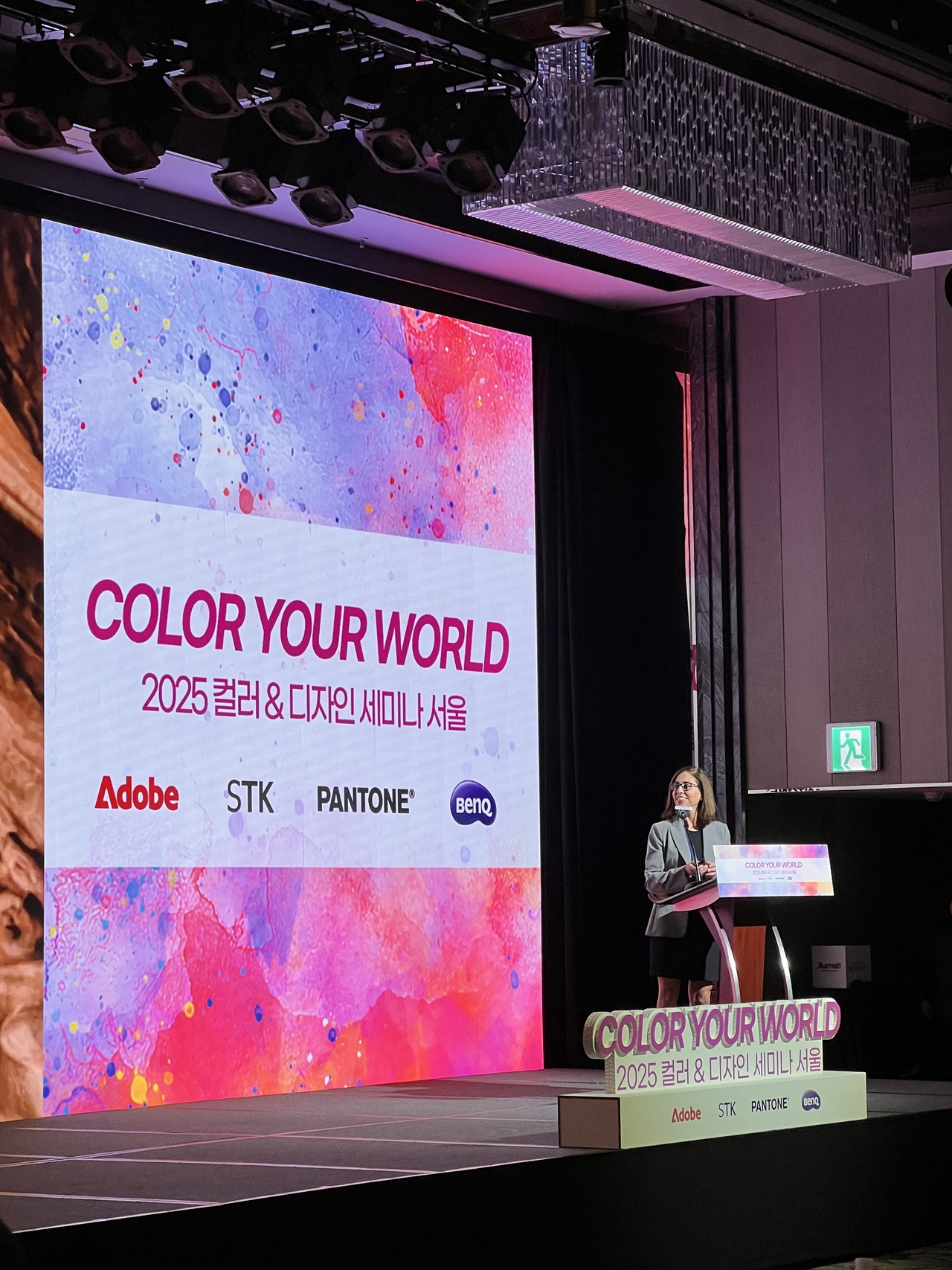 Ora Solomon, vice president of product and engineering at Pantone, speaks during a seminar on color and design held at JW Marriott Dongdaemun Square on Wednesday. (Park Jun-hee/The Korea Herald)