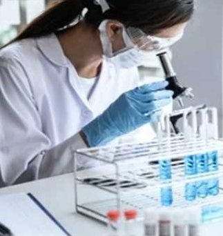 넥스모스 연구실에서 압타민C를 합성하고 있다. [회사 제공]