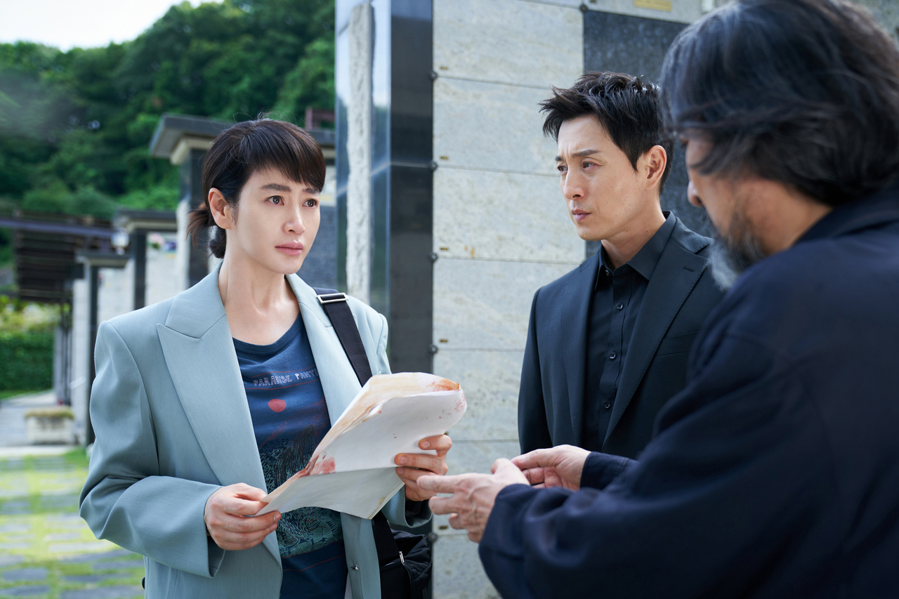 ‘트리거’ 김혜수 정성일 [월트디즈니컴퍼니코리아 제공]