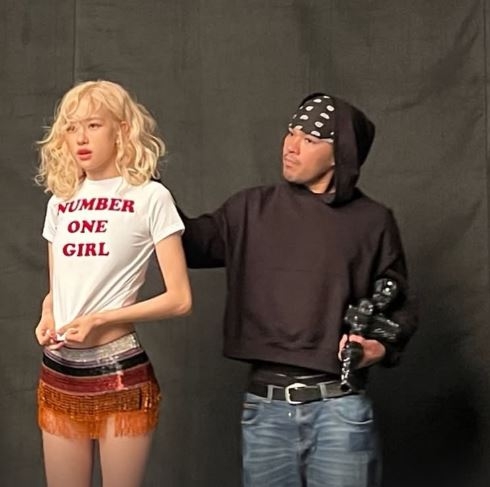 로제 채널 스토리