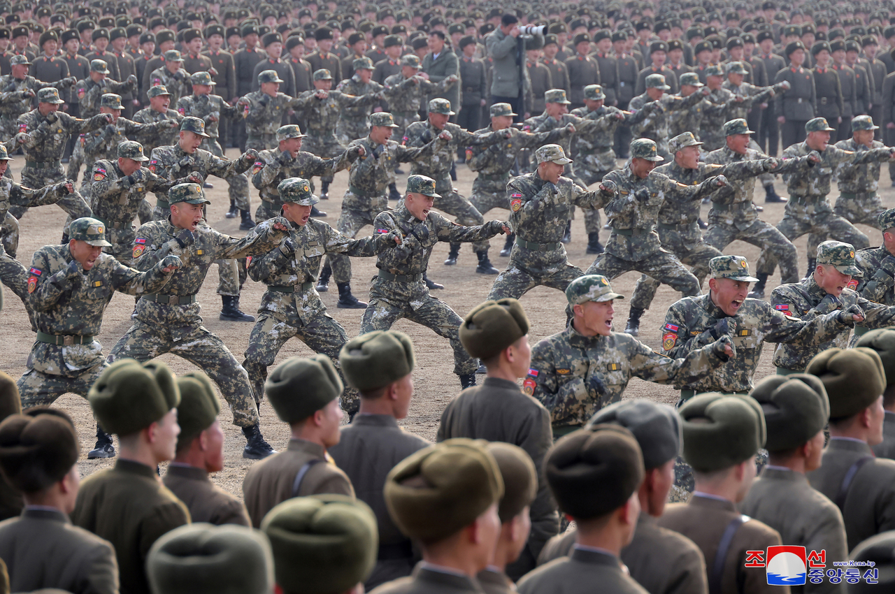 This image, published by the Korean Central News Agency on Wednesday, shows students at the Kang Kon Military Academy in Pyongyang. North Korean leader Kim Jong-un inspected the academy the previous day, and emphasized the need to educate soldiers on "the actual experiences of modern warfare" and master rapidly advanced weapons. (Yonhap)