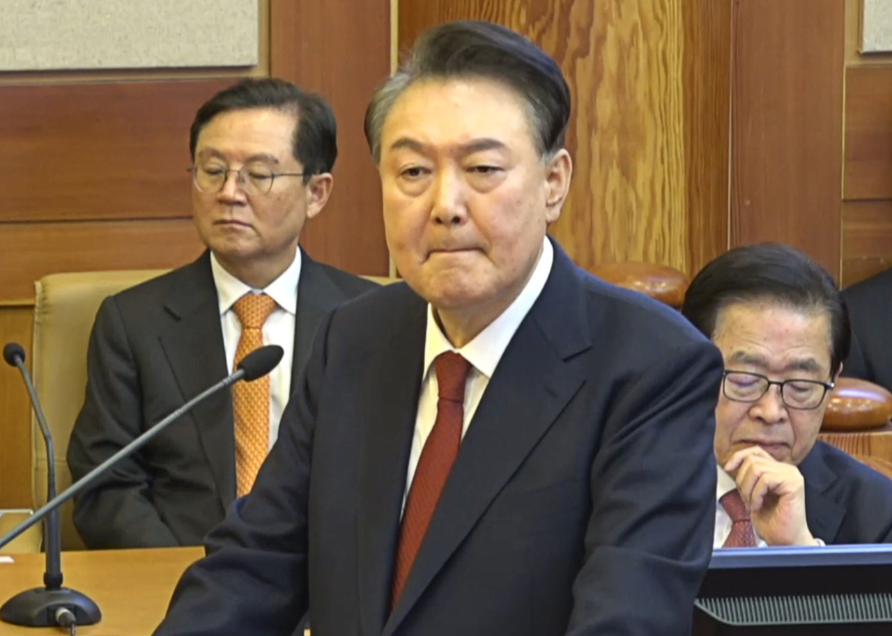 Suspended President Yoon Suk Yeol delivers his closing argument during the 11th and last hearing of his impeachment trial held at the Constitutional Court of Korea in Seoul on Tuesday. (Yonhap)