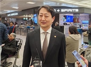 Industry minister seeks ‘win-win’ deal in Washington amid Trump tariff threats
