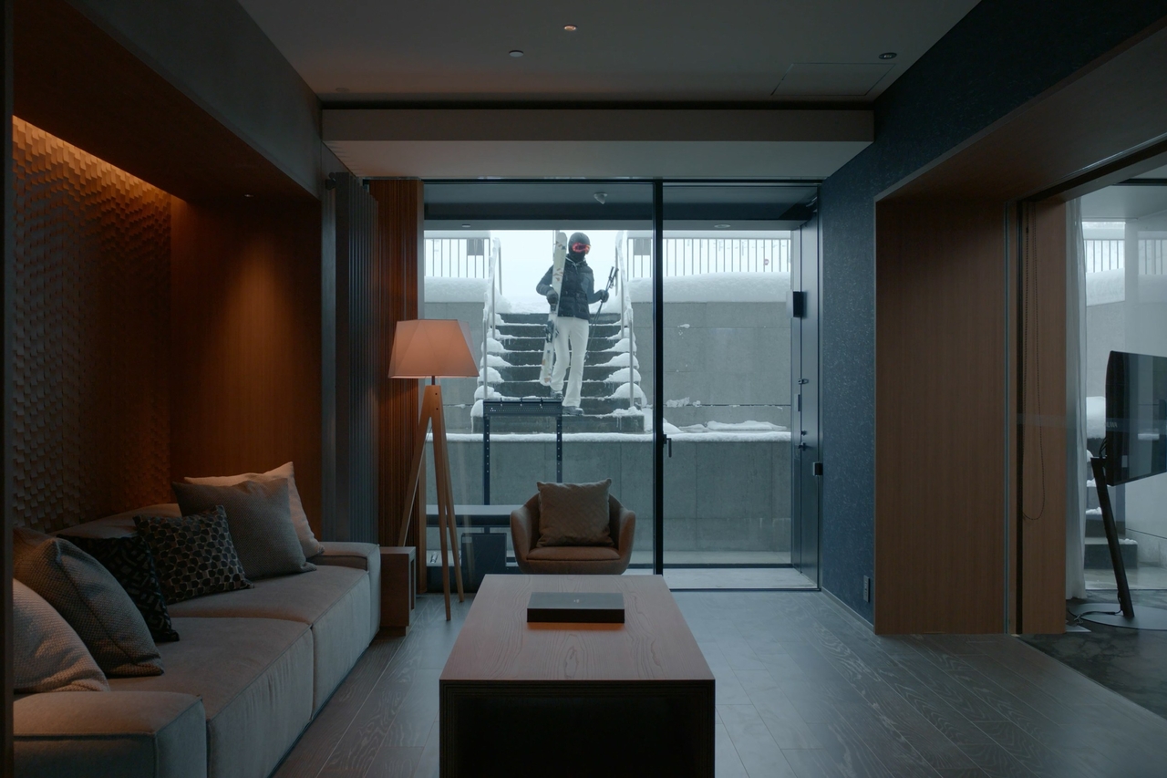 A room at Muwa Niseko on Hokkaido, Japan’s northernmost island. (Hanwha Solutions)