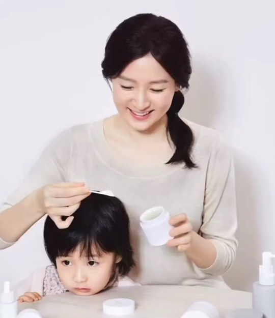 이영애 SNS