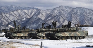 S. Korea, US stage combined firepower drills near inter-Korean border ...