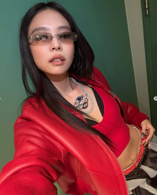 Blackpink's Jennie tops iTunes chart in 21 regions with 1st solo