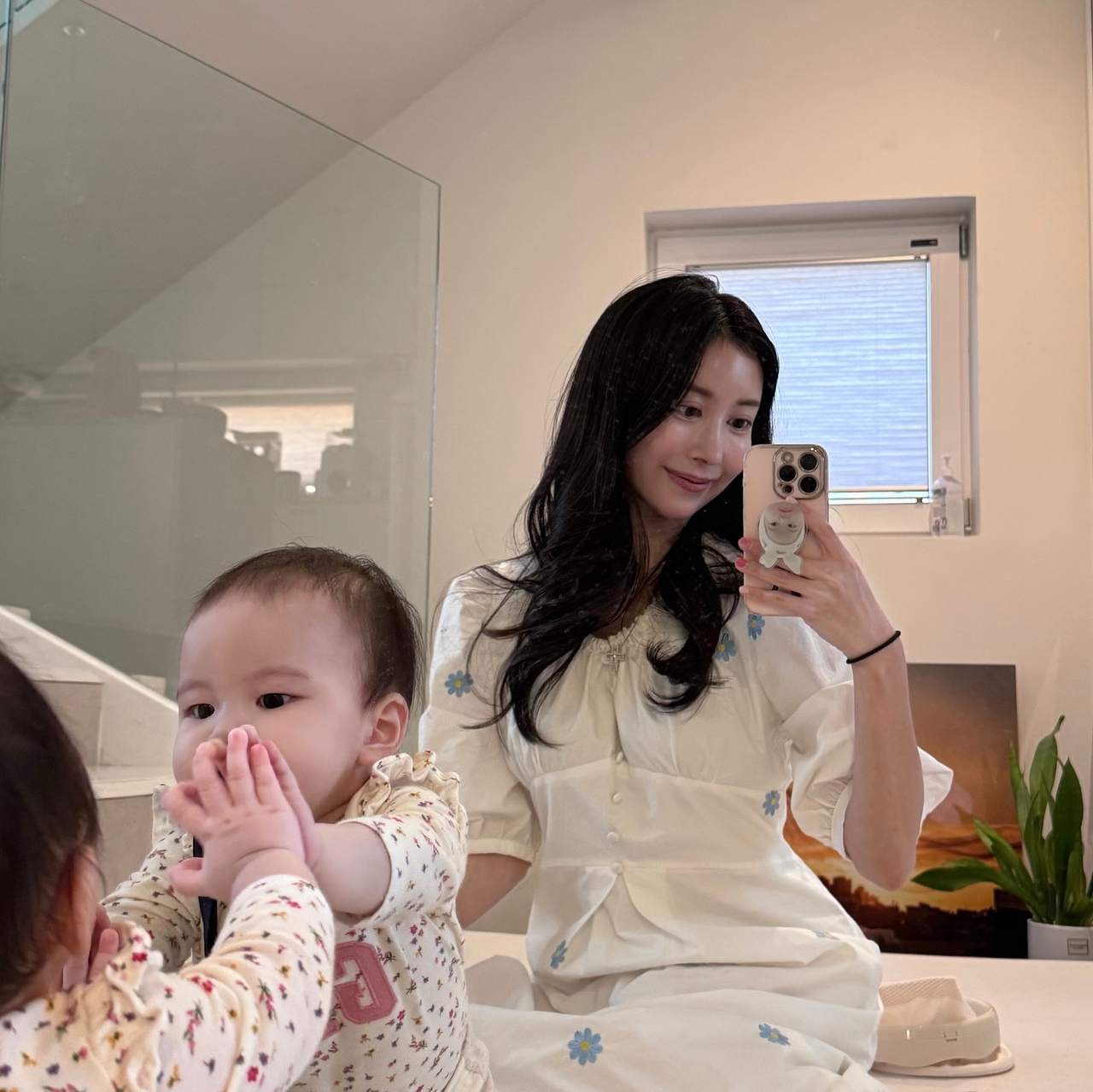 아야네  채널